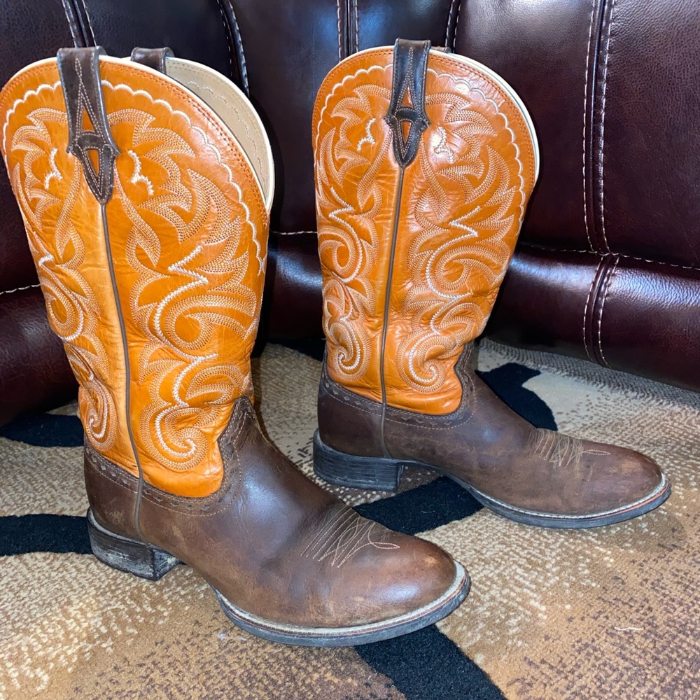 Ariat cowboy boots